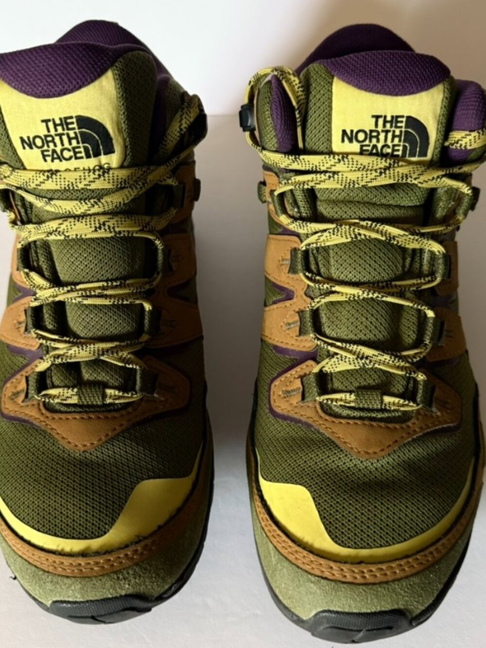 North Face x Hike Clerb Hedgehog 3 Mid Waterproof Hiking Boots (Women's Size 9)